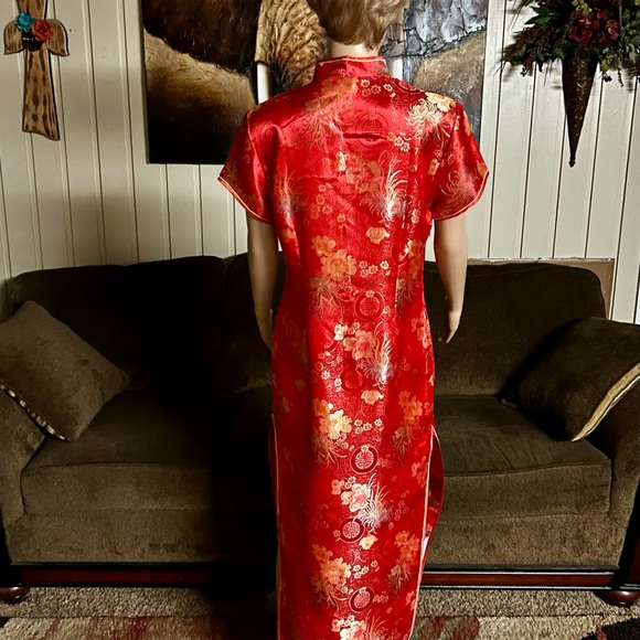 Kaiyu • Chinese Dress • X-Large • Red/ Gold • Floral Design - Picture 7 of 12